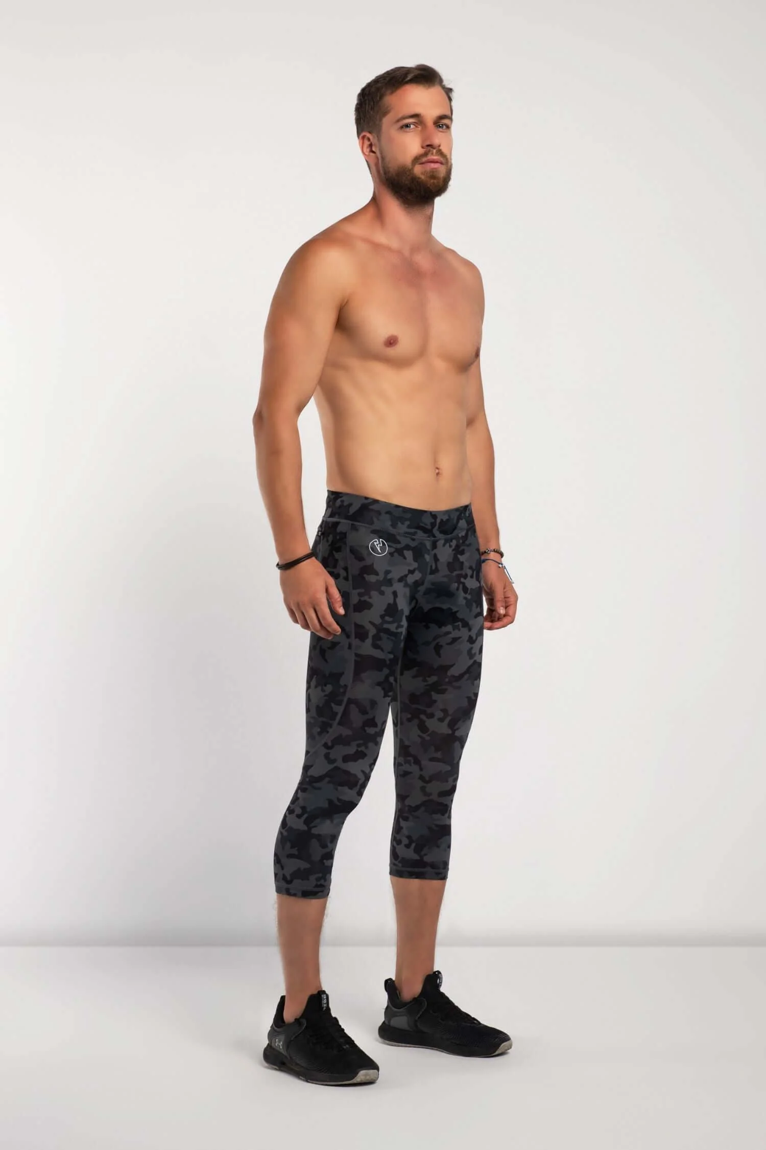 Stealth Camo Recycled 3/4 Meggings - Image 7