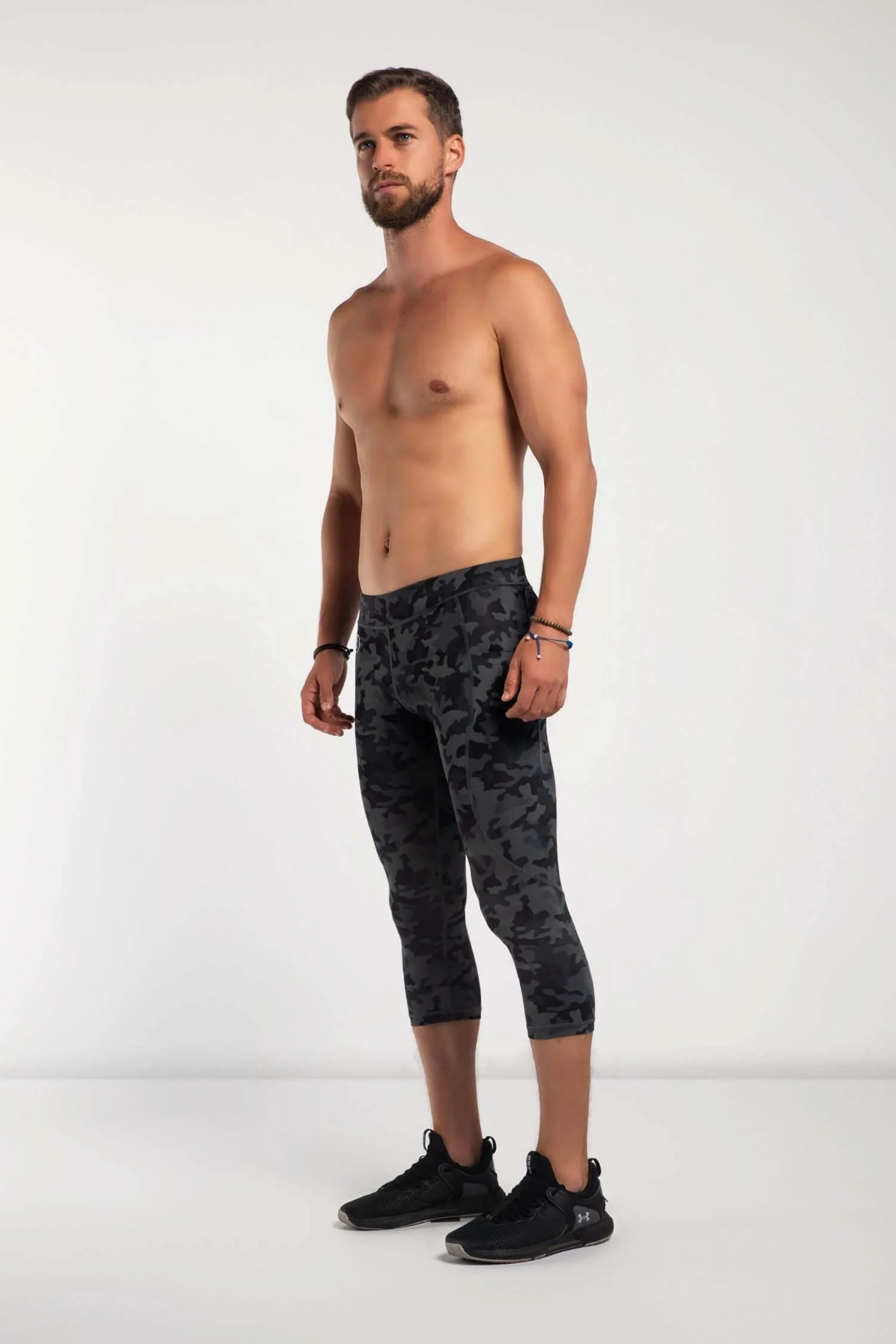 Stealth Camo Recycled 3/4 Meggings - Image 8